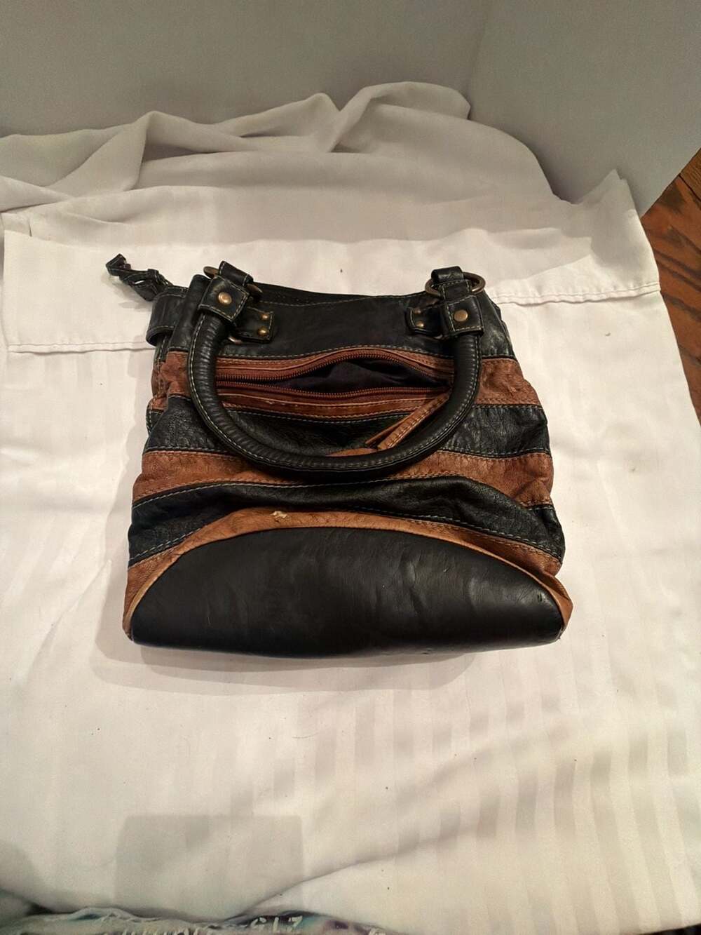 D&G Dolce & Gabbana Striped Leather Hobo Handbag Black Brown - Picture 2 of 5